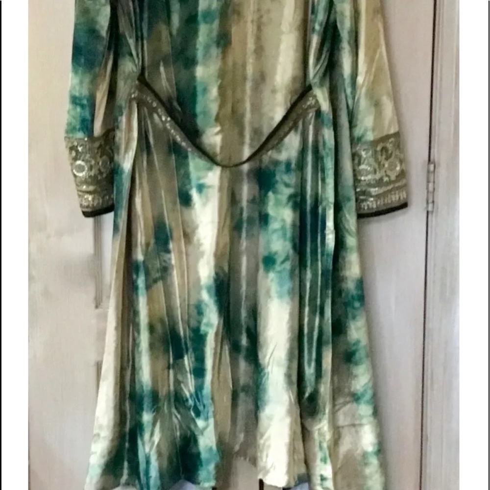 Free People Velvet Duster Tie Dye Bead Embroidery - Picture 8 of 8